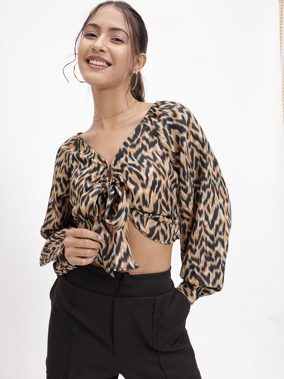DressBerry Animal Printed Tie-Up Crop Top