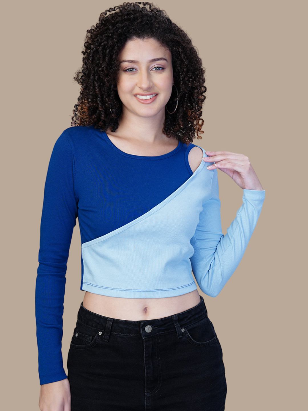 ONE SKY Colourblocked Round Neck Long Sleeves Crop Top