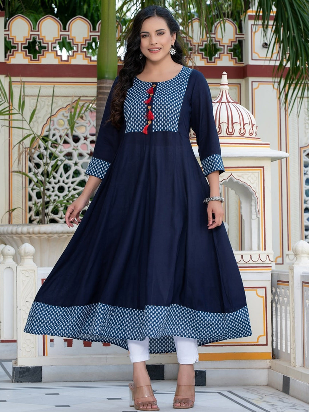 Ayan Geometric Yoke Design Anarkali Kurta