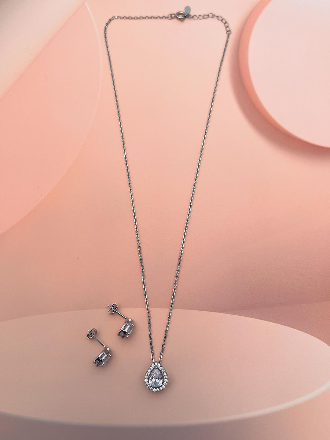 ABDESIGNS 925 Sterling Silver Artificial Stones Studded Pendant Chain With Earring