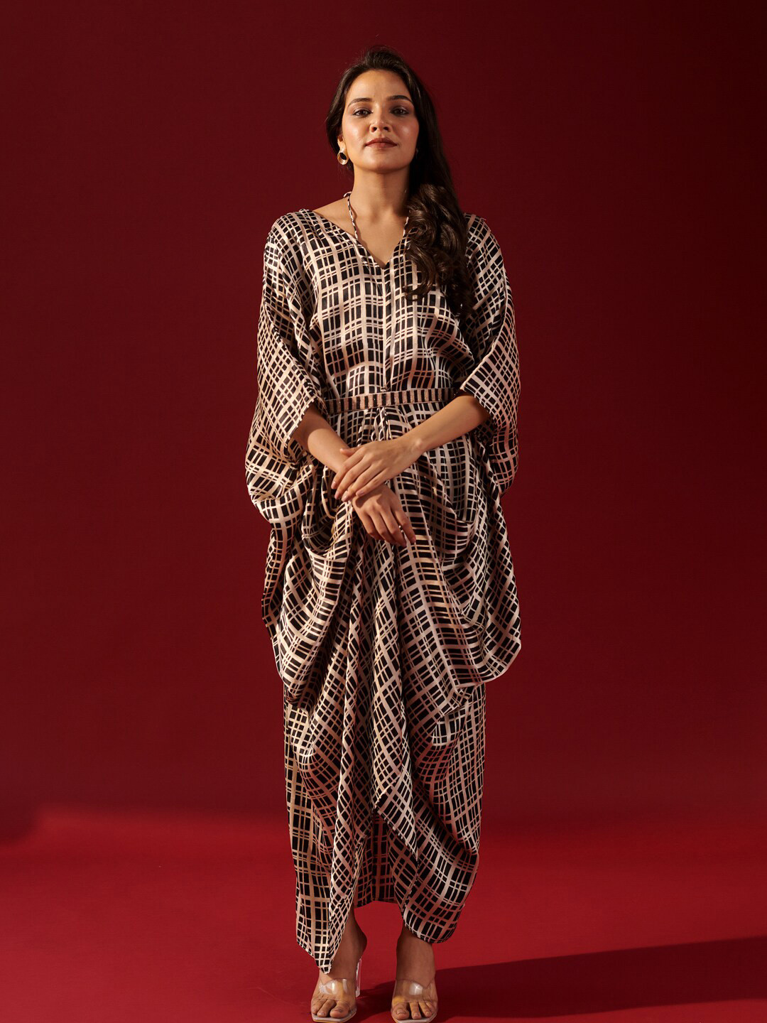 Ambraee Abstract Print V-Neck Belted Kaftan Maxi Dress