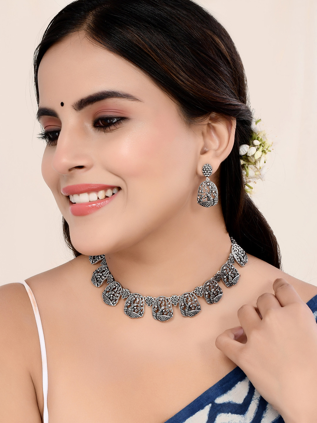 Morni Sikhi Necklace Set