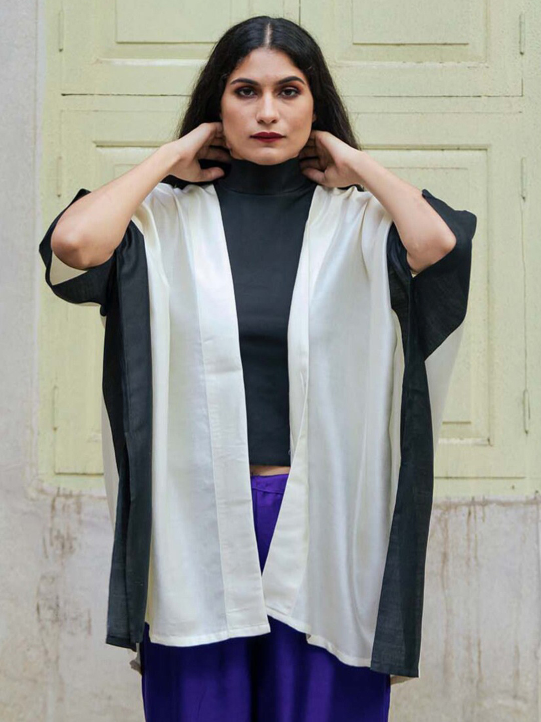 AESHAANE Floral Print Kimono Sleeves Pure Silk Top