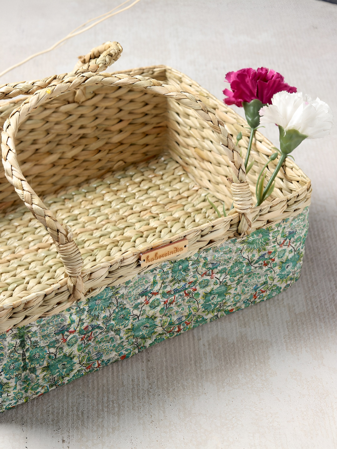 HABERE INDIA Bohemian Green & White Printed Regular Seagrass Fruits Organiser