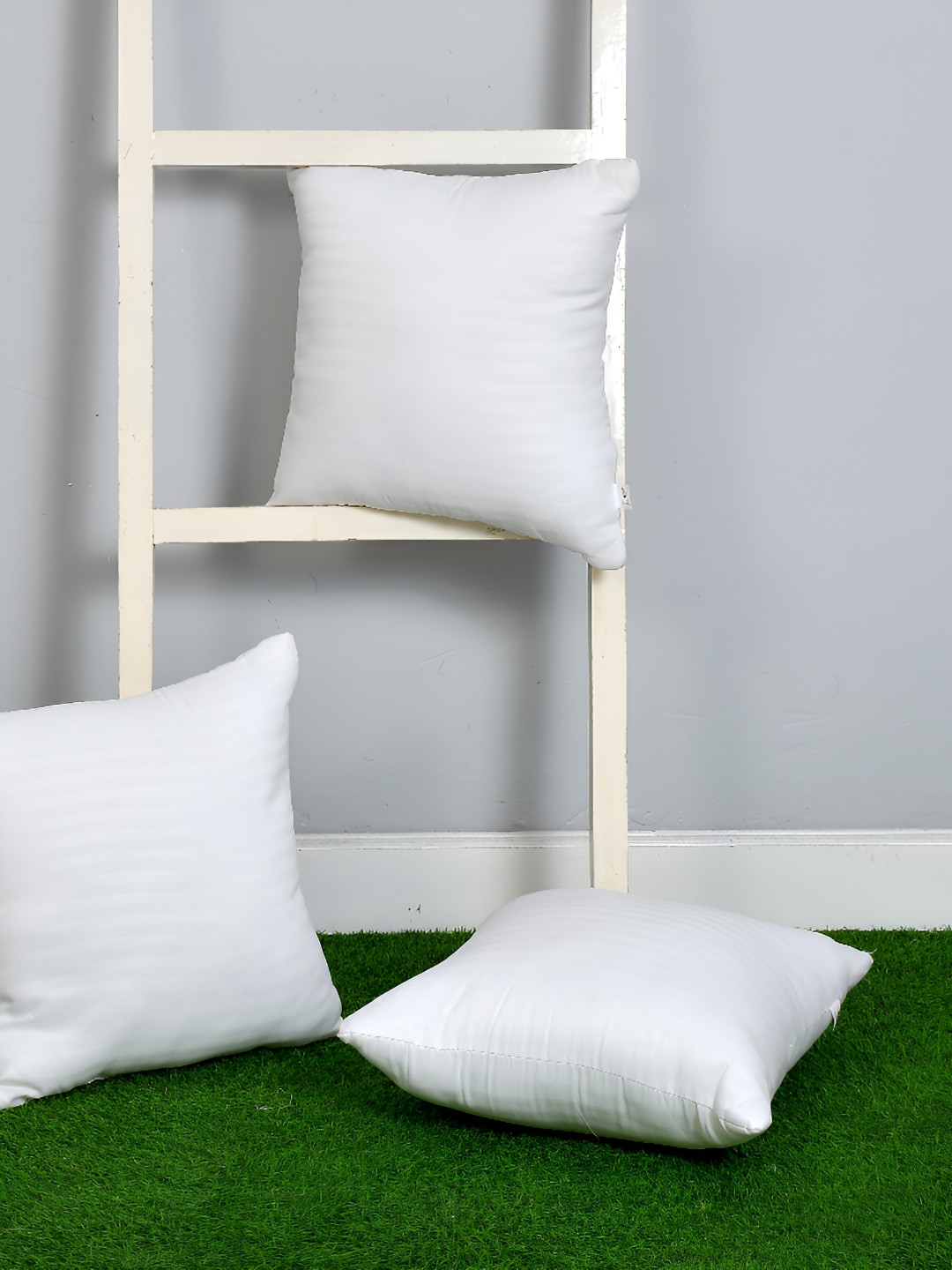 UrbanArts White 3 Pieces Striped Square Filled Cushions