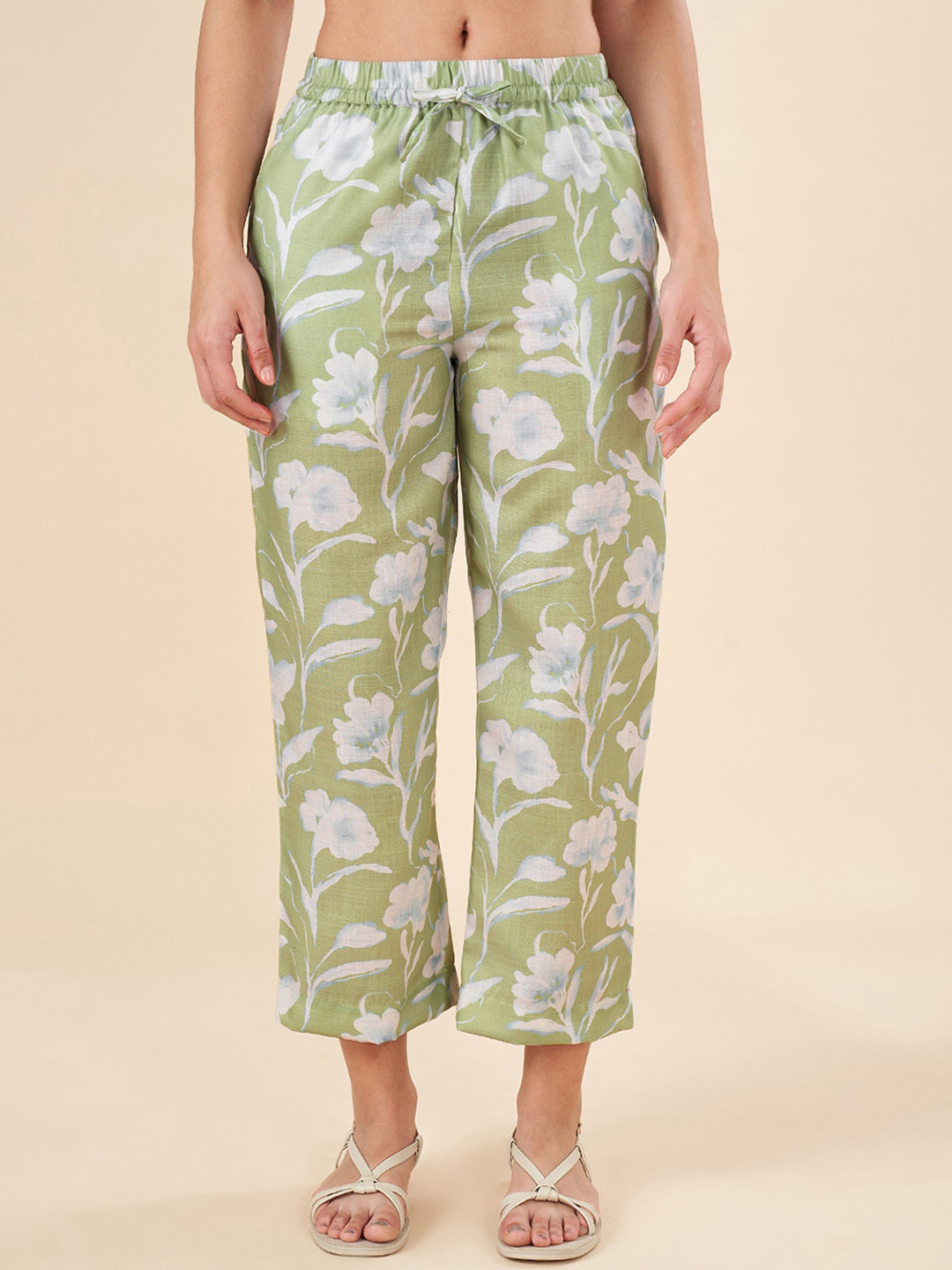 AKKRITI BY PANTALOONS Women Printed Parallel Trouser