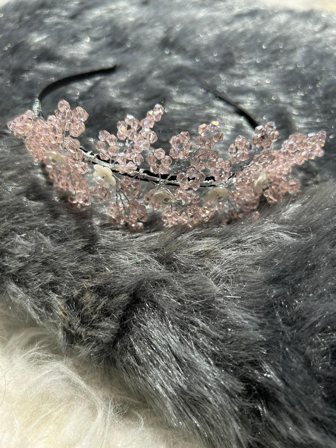 CHRONEX  Baby Pink Embellished Crystal Leaf Beaded Hairband