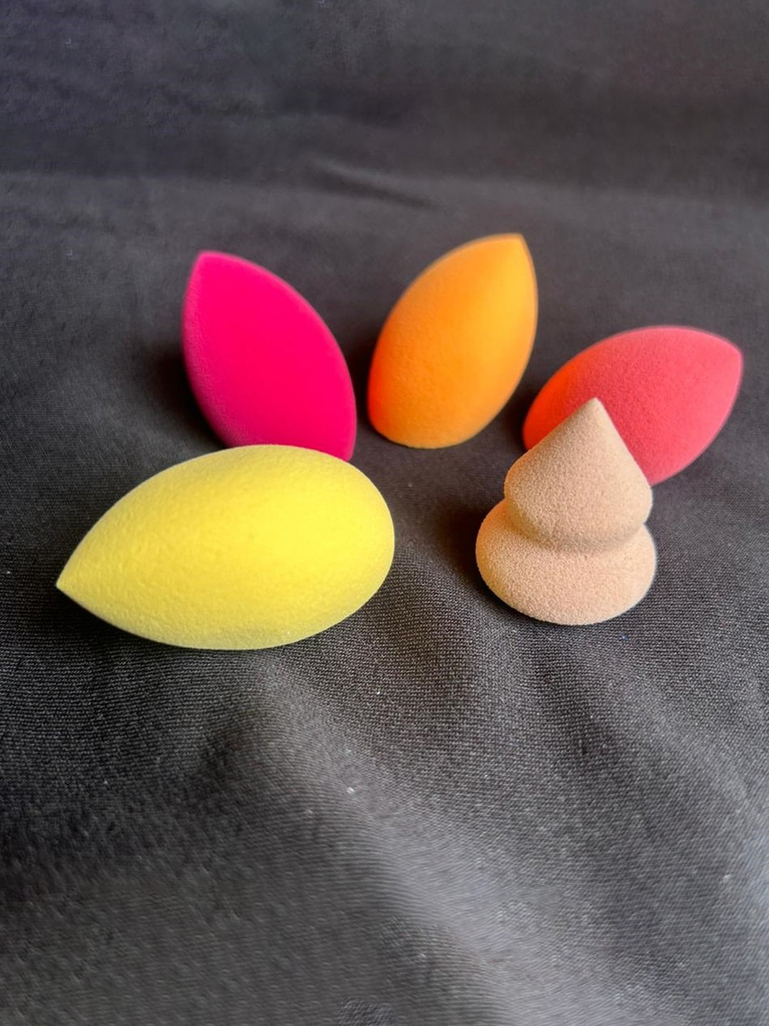 CHRONEX 5-Pcs Mini Triangle Makeup Puff