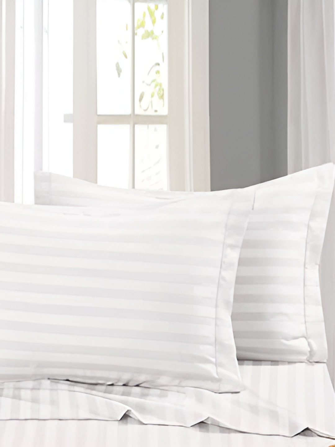 ZESTURE White 2 Pieces Striped Cushion Covers