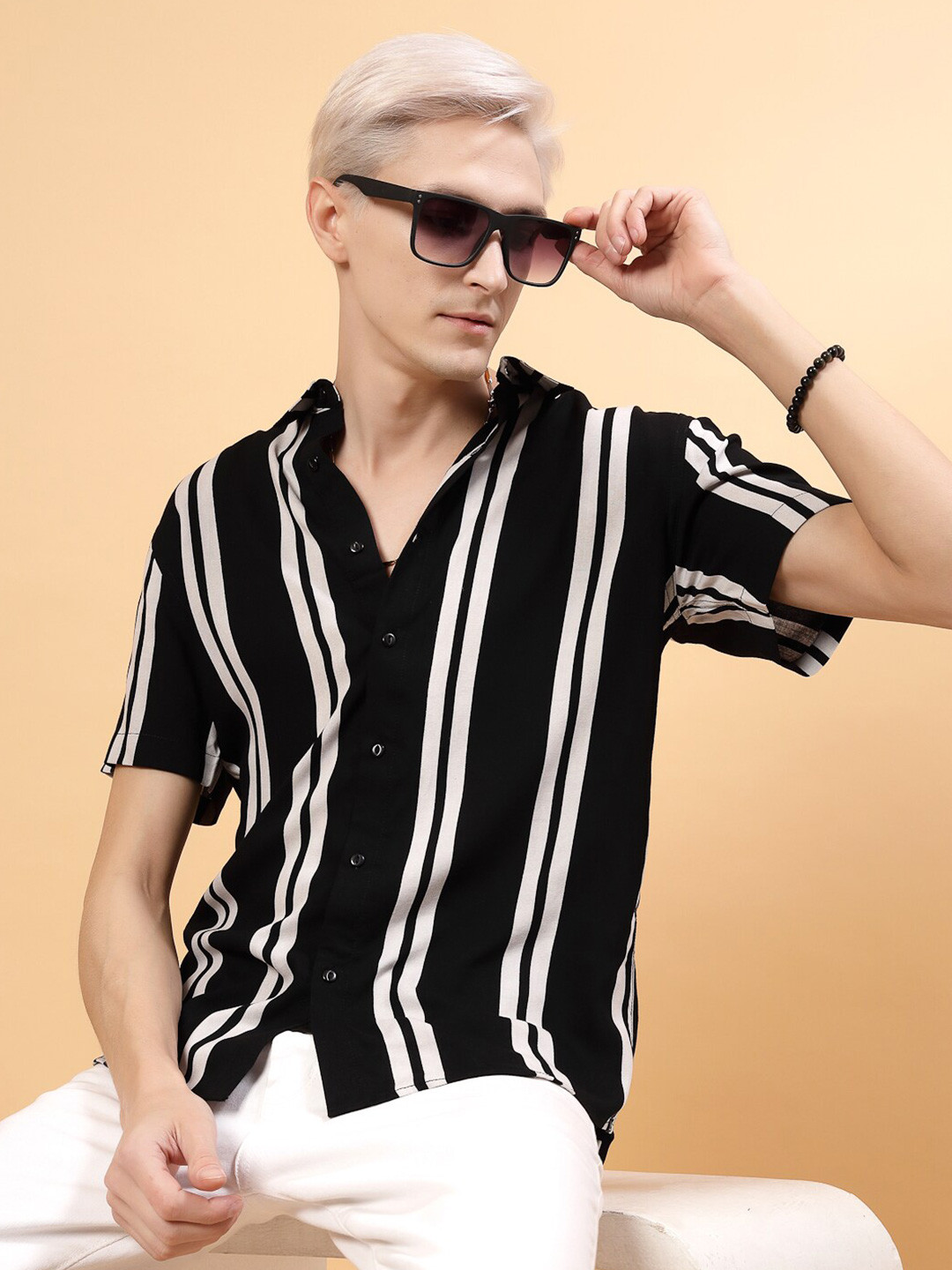 Rigo Regular Fit Vertical Striped Spread Collar Short Sleeves Casual Shirt