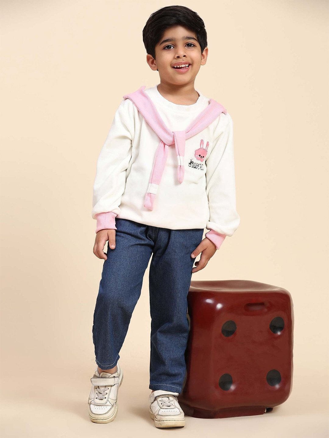 Ameeha Kids T-shirt with Trousers