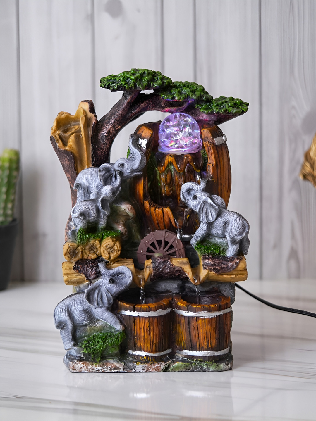 CHRONIKLE Brown & Green Jungle-Themed Water Fountain With LED Crystal Ball