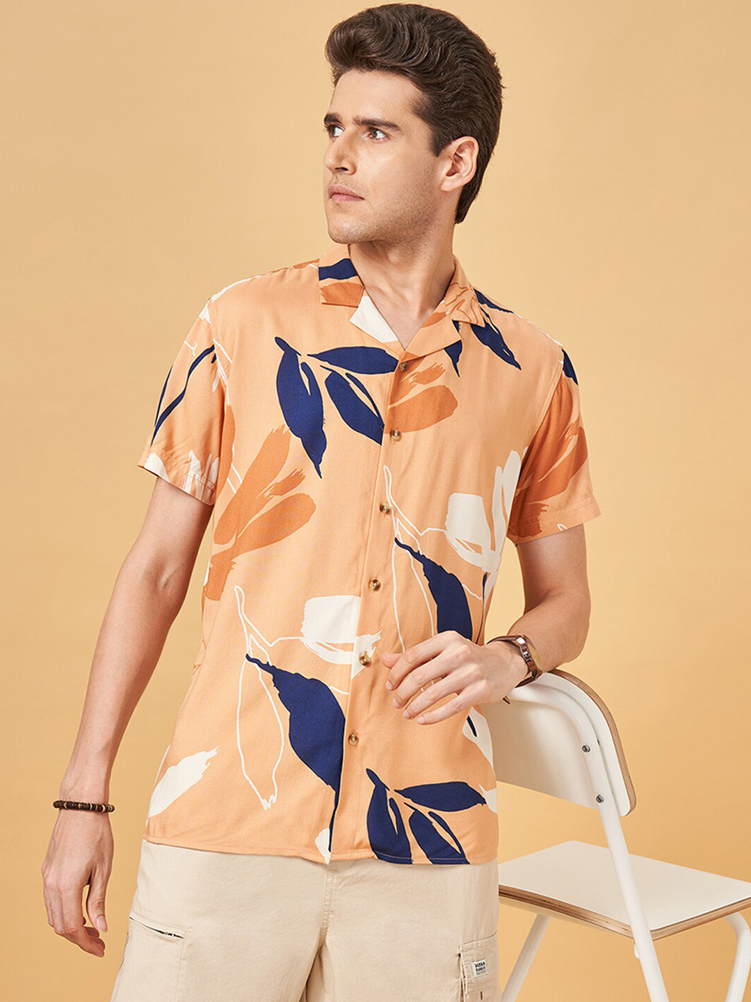 Urban Ranger by pantaloons Floral Printed Spread Collar Slim Fit Casual Shirt