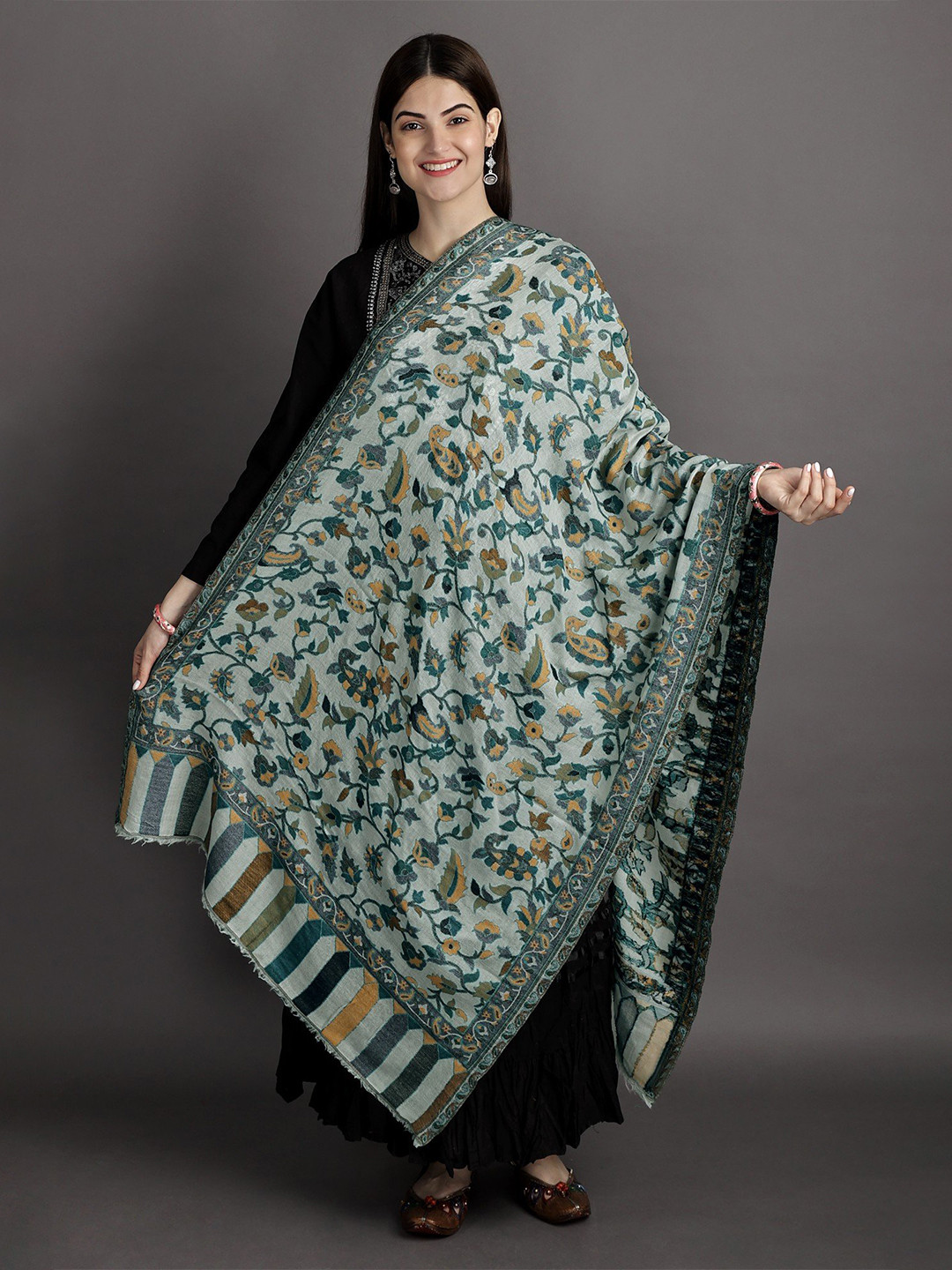 Exotic India Snow White Woven Flowers in Thread Pure Wool Kani Jamawar Stole