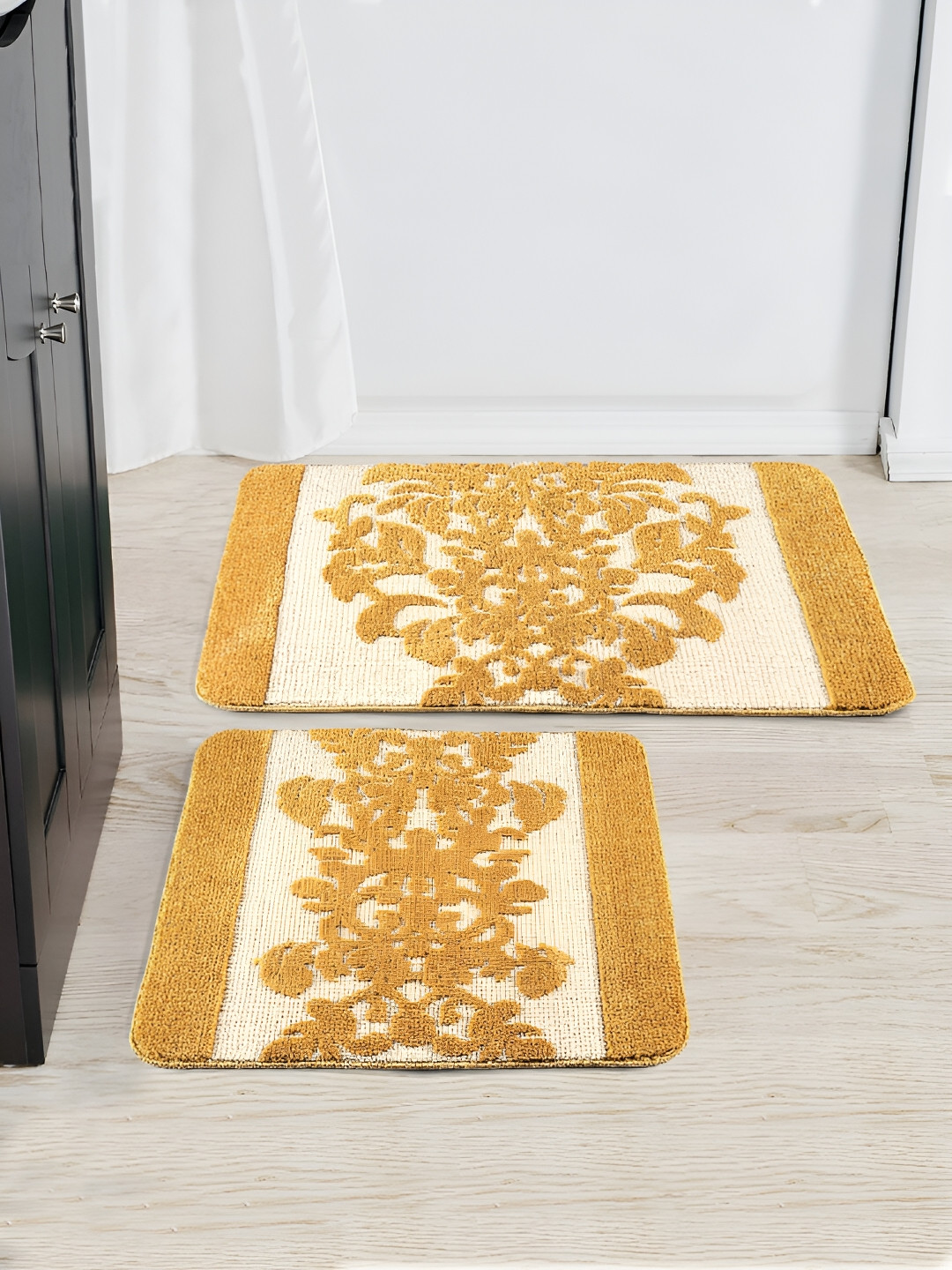 Saral Home 2-pcs Yellow 3000 GSM Microfiber Bathmat