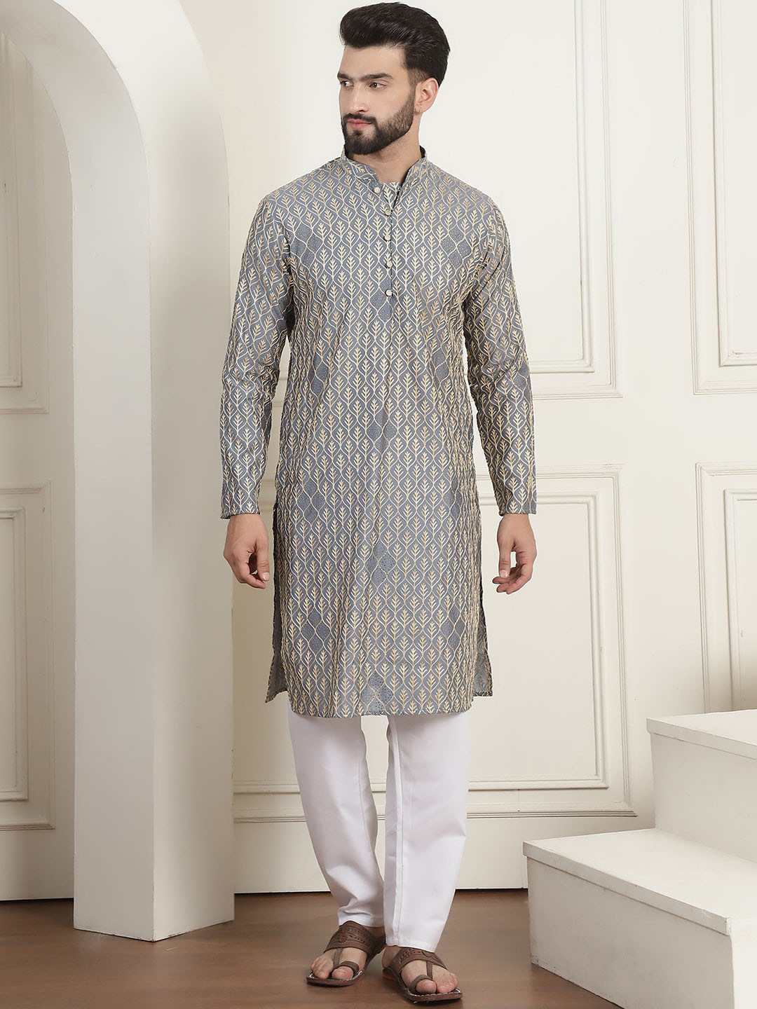 SOJANYA Geometric Embroidered Mandarin Collar Pure Cotton Straight Kurta With Churidar