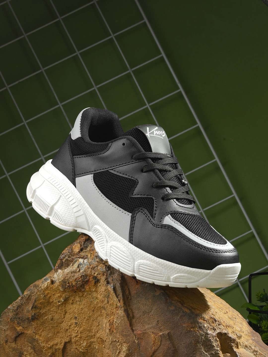 knoos Men Lightweight Non-Marking Running Shoes