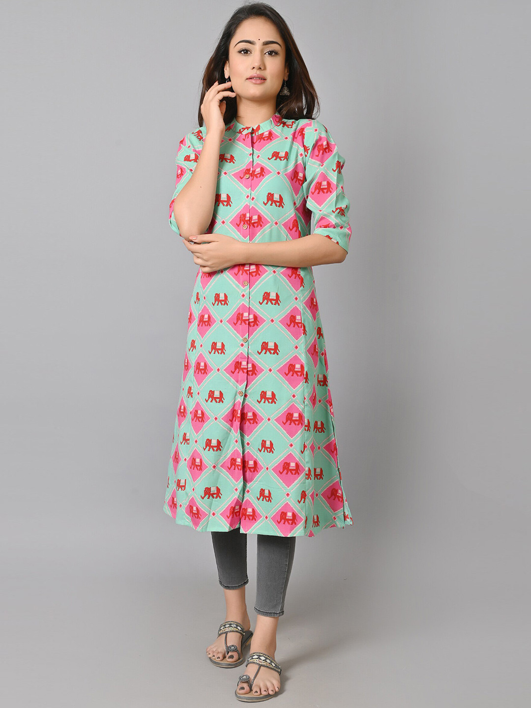 Moktika Ethnic Motifs Printed Mandarin Collar A-Line Kurta