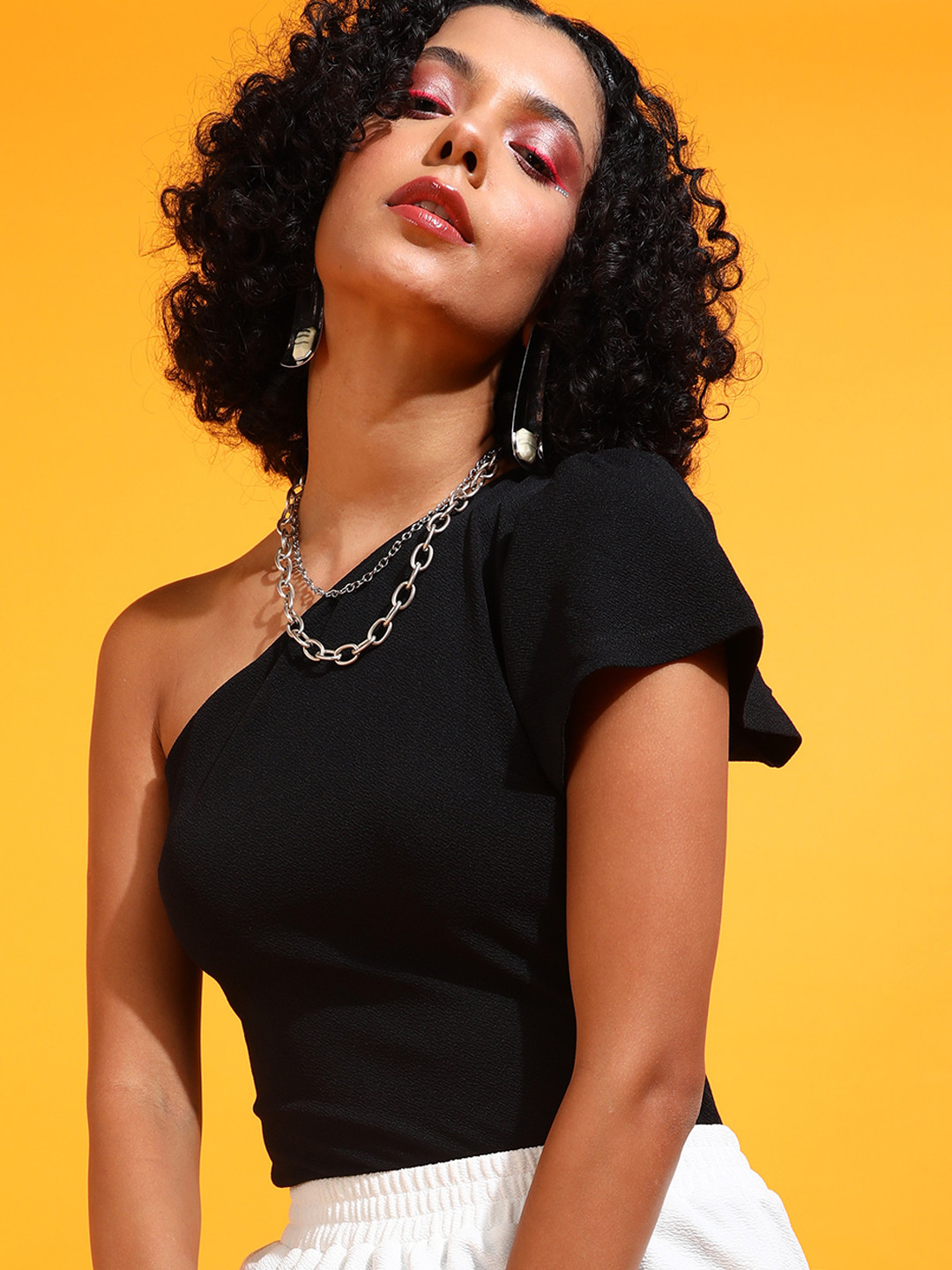 Veni Vidi Vici Black Frilled One Shoulder Slim-Fit Bodysuit