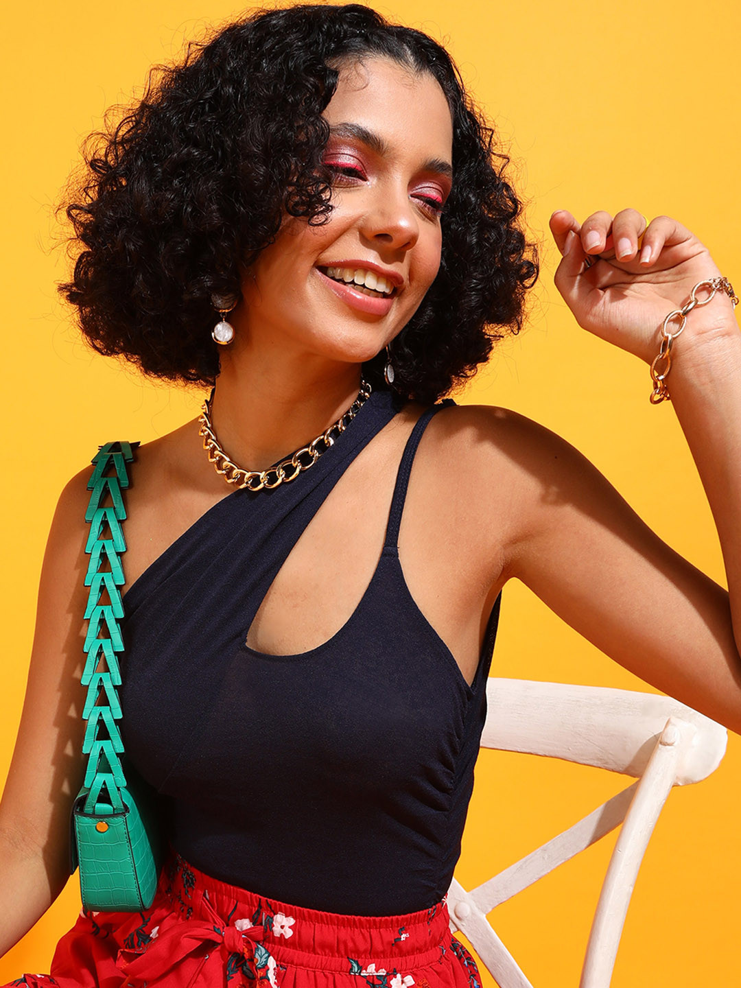 Veni Vidi Vici Navy Blue Strappy One Shoulder Slim-Fit Bodysuit