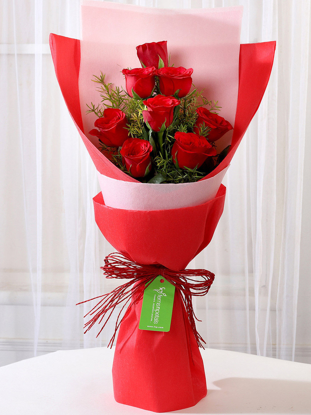 fnp 8-Red Roses Fresh Flowers Bouquet