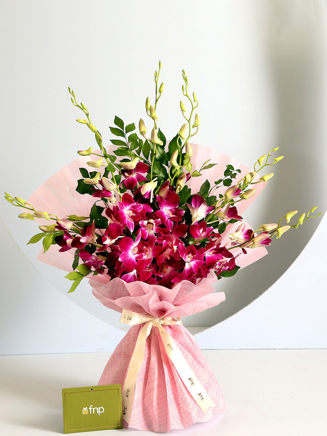 fnp Enchanting Orchid Fresh Flowers Bouquet
