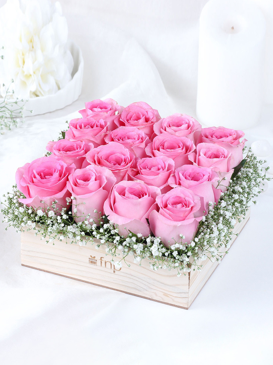 fnp 16-Pink Roses Fresh Flowers Bouquet