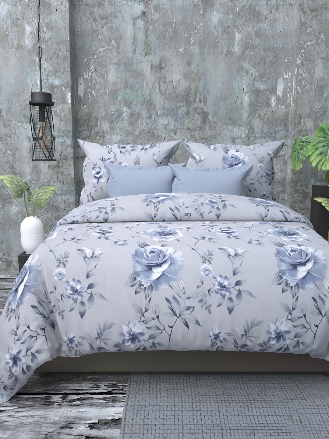 Laying Style Grey & White Floral Polycotton 4 Piece Double King Regular Bedding Set