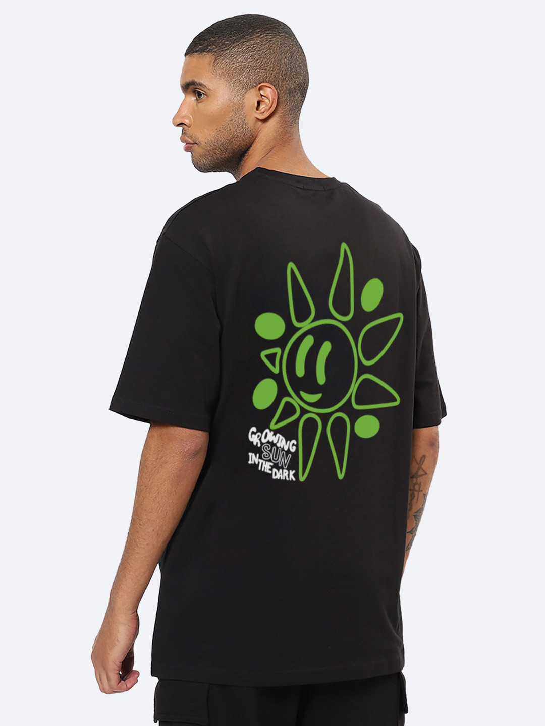 Mad Over Print Men Printed Extended Sleeves T-shirt