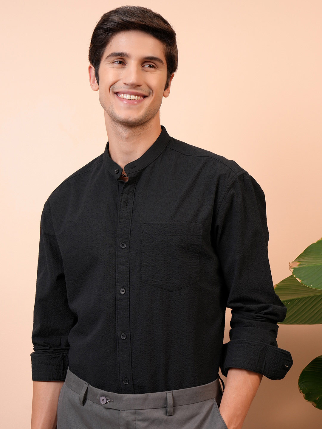 Locomotive Men Solid Seersuker Mandarine Collar Relaxed Shirt