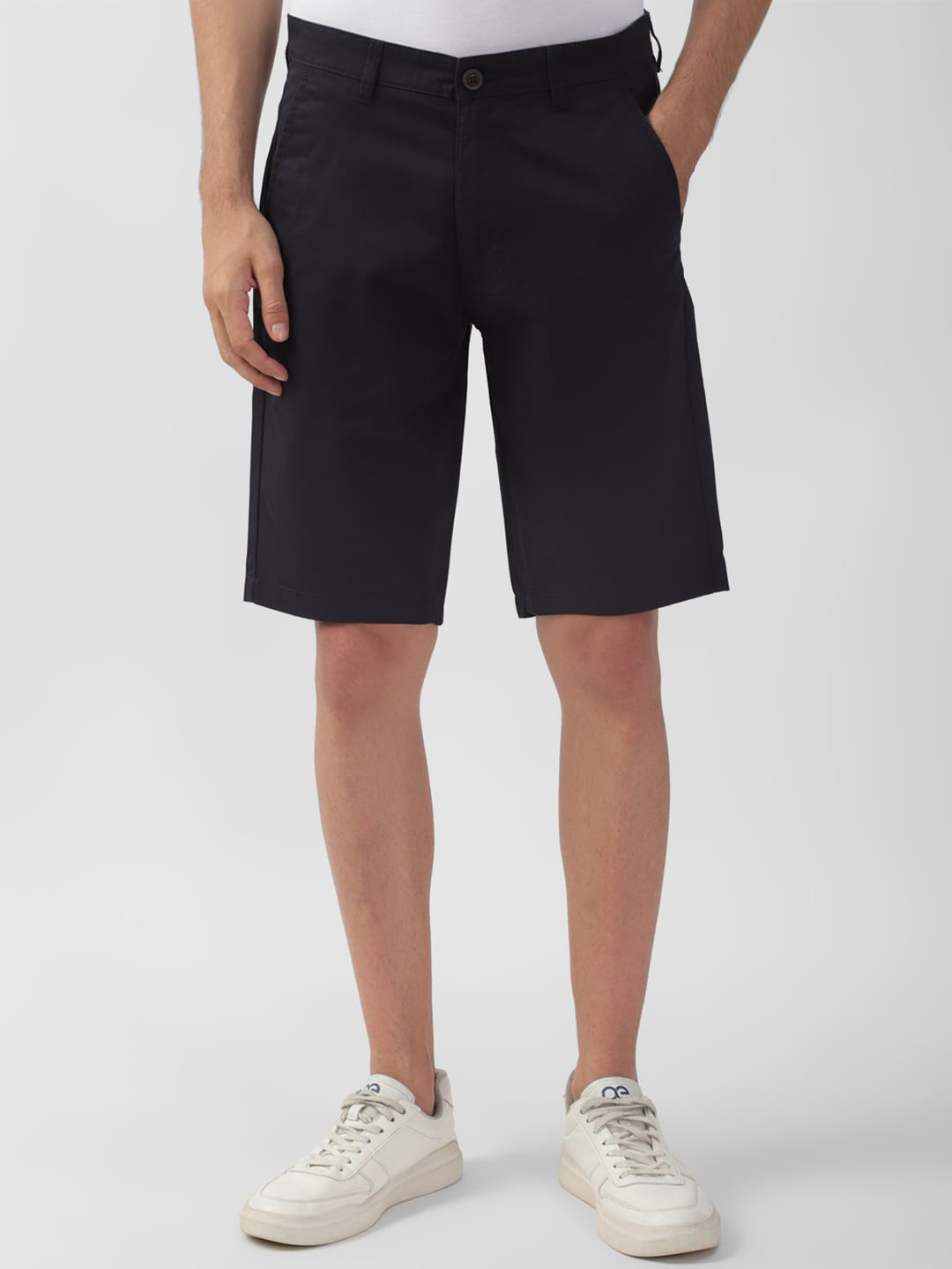 PETER ENGLAND UNIVERSITY Men Solid Shorts With Button Closure