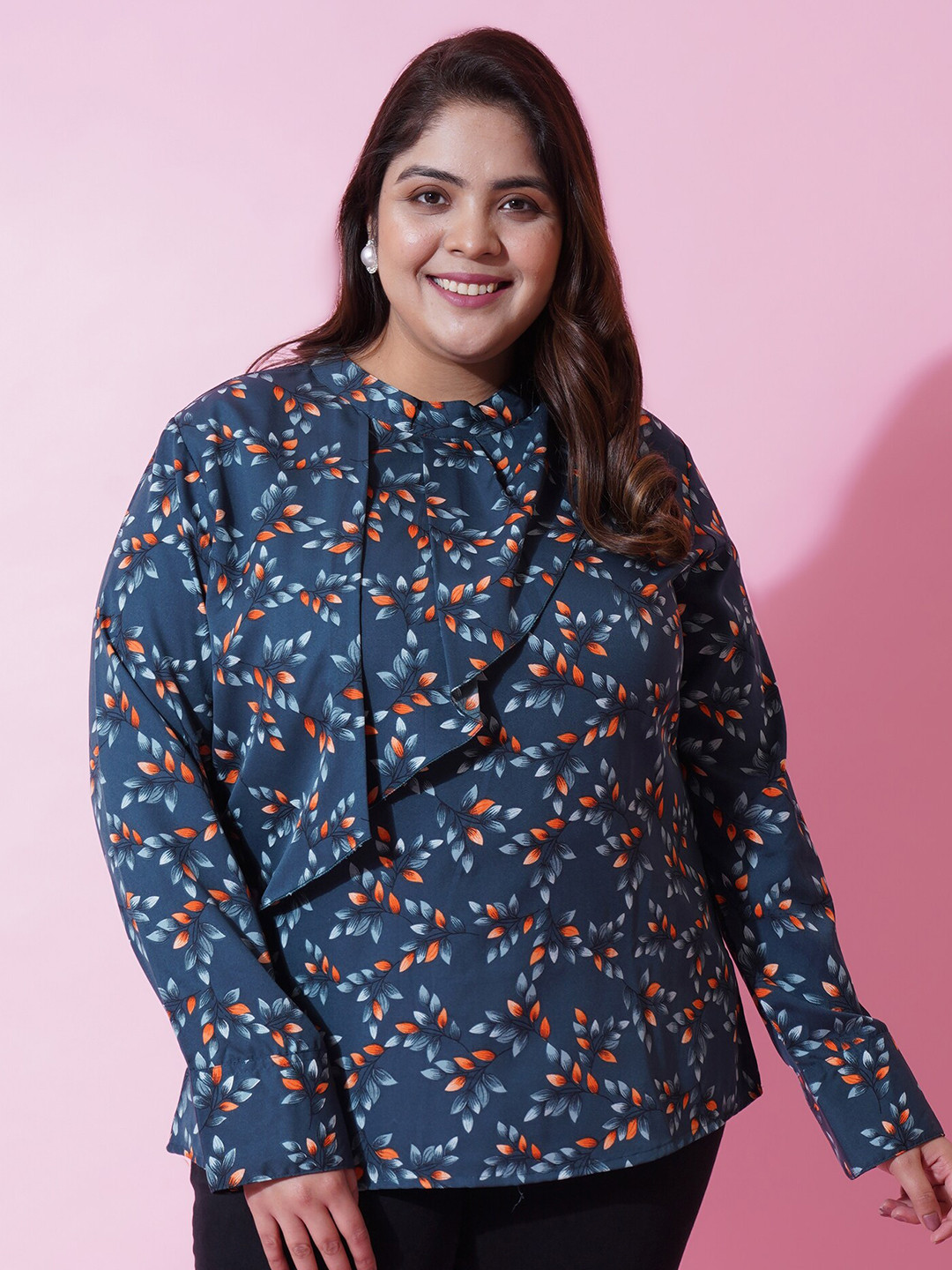 U&F Beyond Floral Print Crepe Top