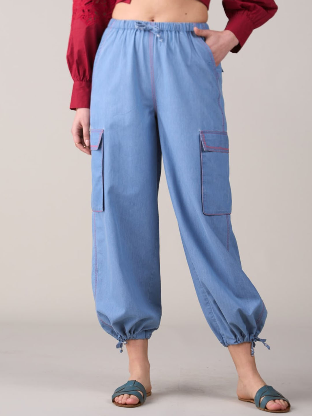 Style Island Women Relaxed Fit Mid Rise Joggers
