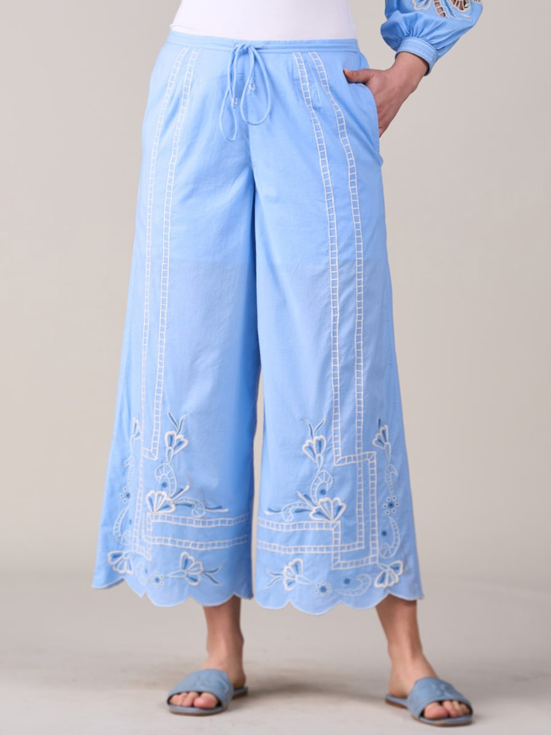 Style Island Women Embroidered High Rise Relaxed-Fit Wide Leg Trousers