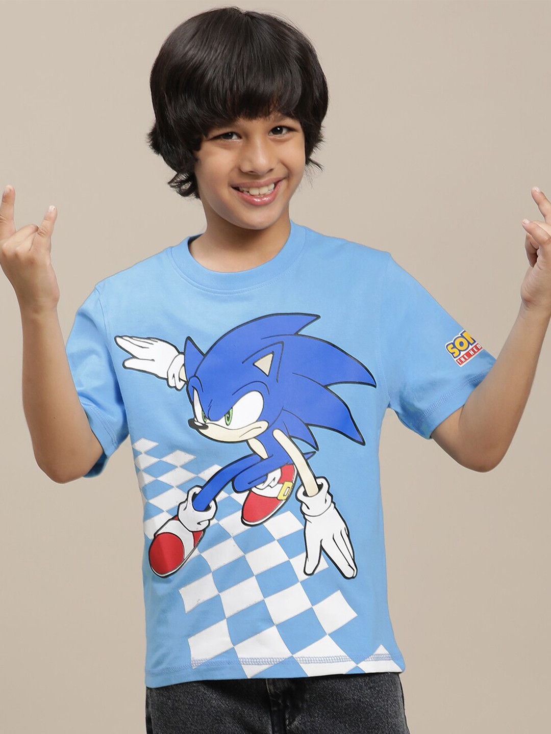 Kids Ville Boys Sonic Printed Regular Fit Tshirt