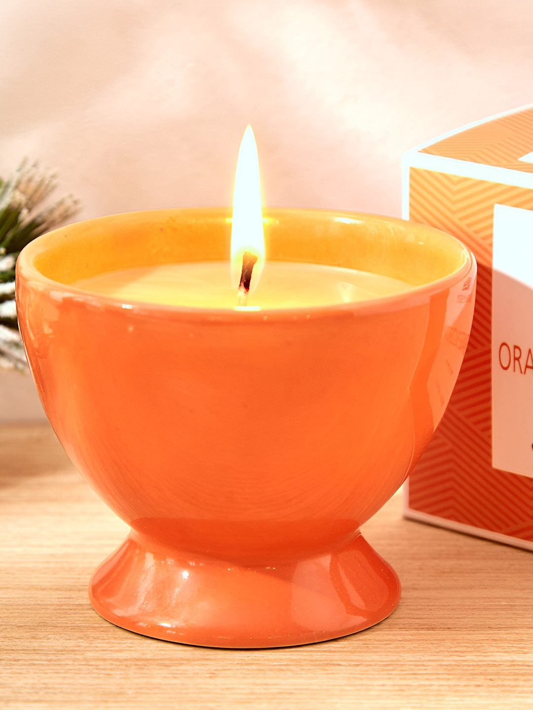 Home Centre Colour Refresh 1 Wick Orange Mandarin Solid Geometric Regular Jar Candles