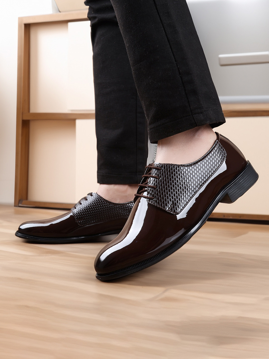 Bxxy Men Textured Formal Party Derbys