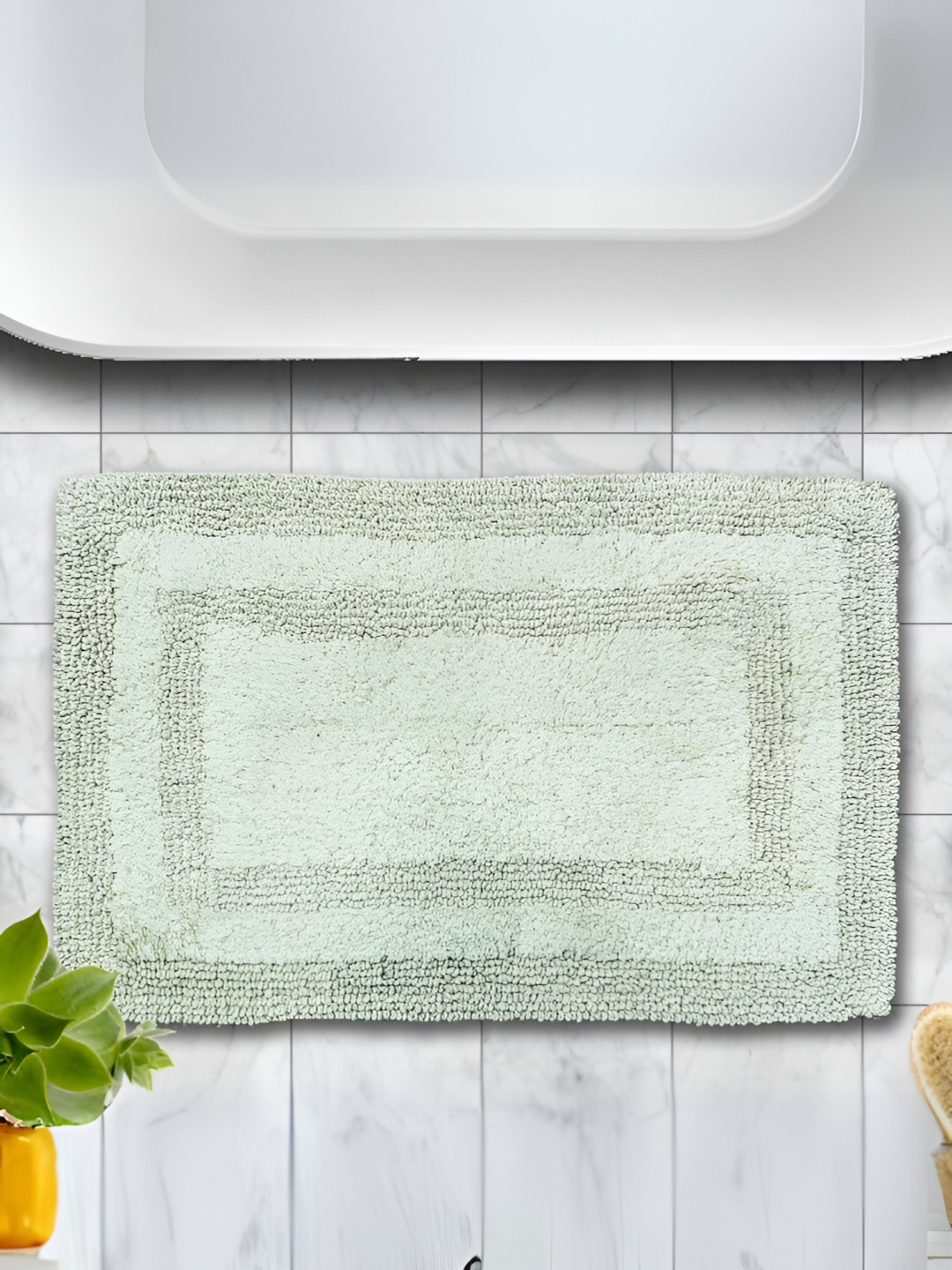 Aurave Green Textured 2800 GSM Cotton Reversible Bath Mat
