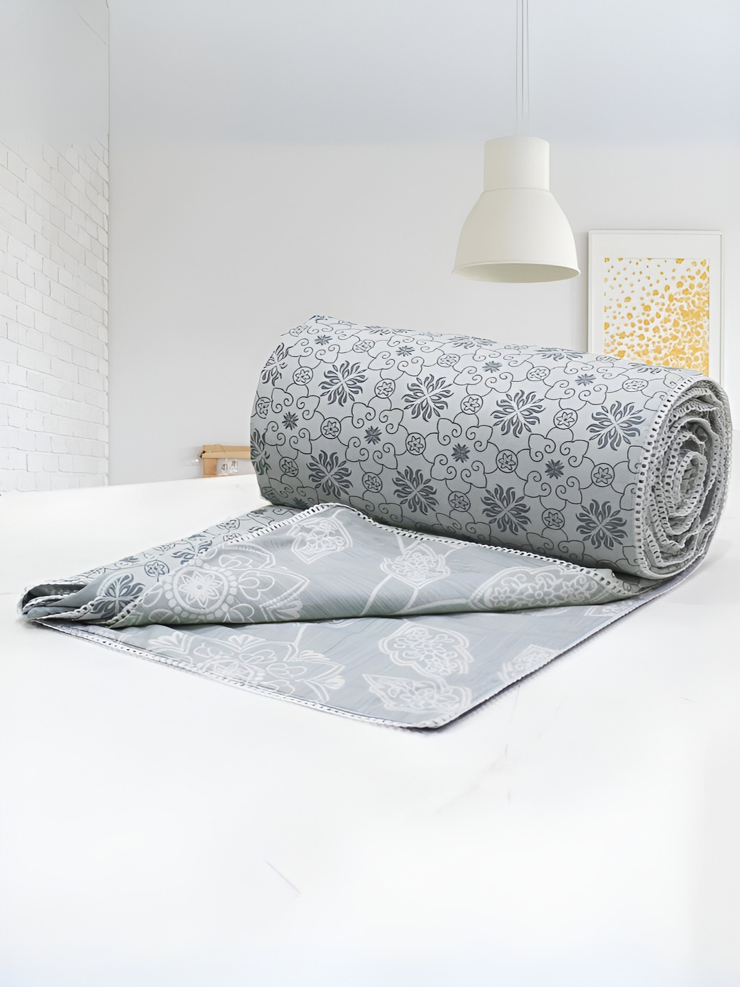 Aurave iris Grey & White Floral AC Room 150 GSM Cotton Reversible Single Bed Dohar