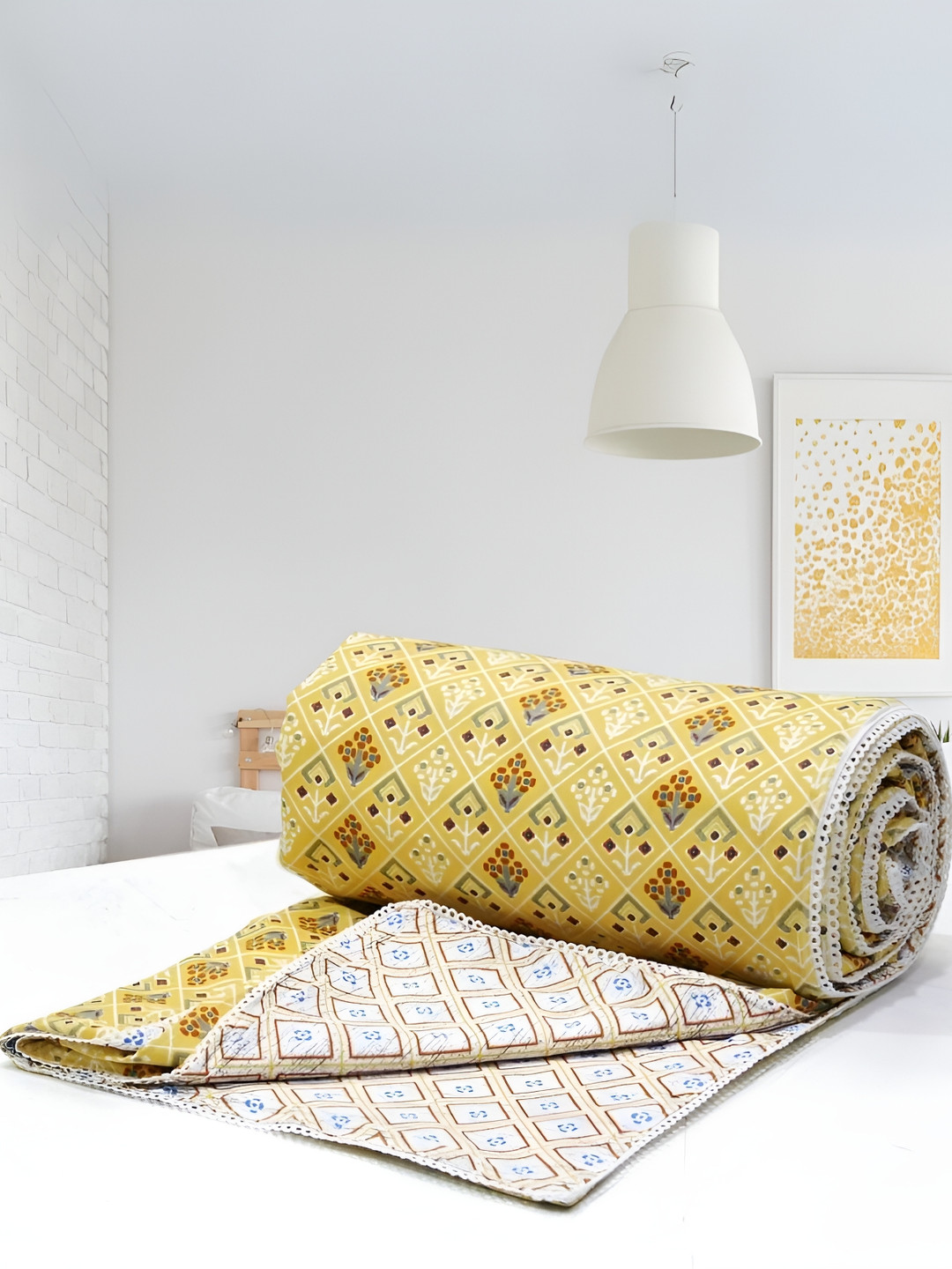 Aurave Iris Yellow & White Geometric Cotton AC Room 150 GSM Reversible Single Bed Dohar
