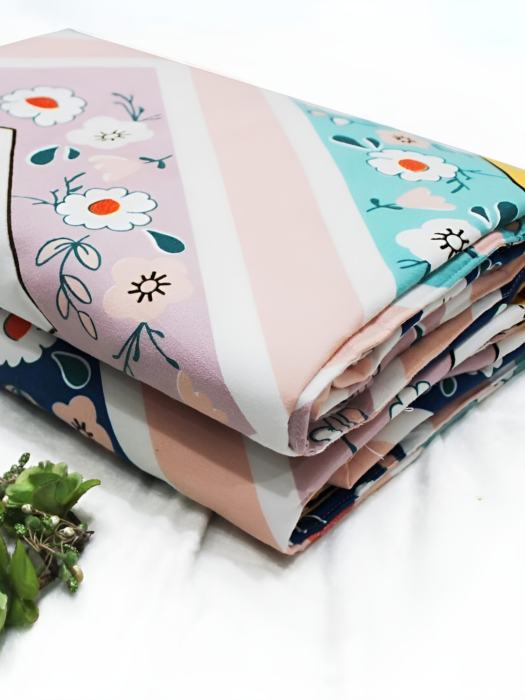 Aurave Navy Blue & Orange Floral Mild Winter 150 GSM Single Bed Dohar