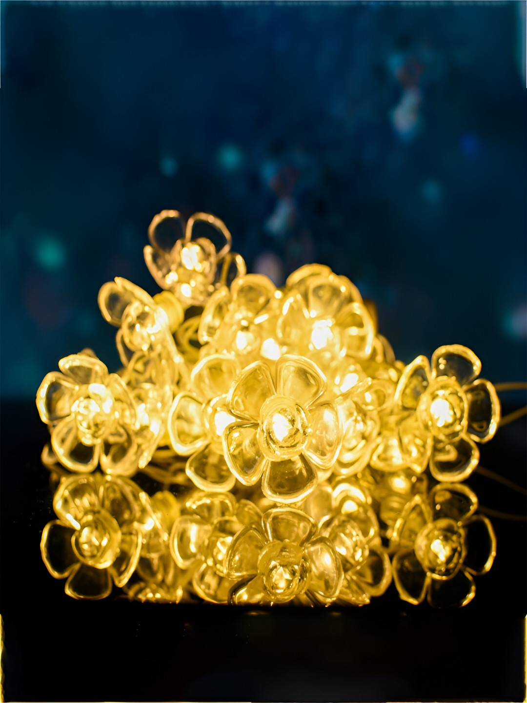 Kuber Industries White 14 Flower Fairy String Light