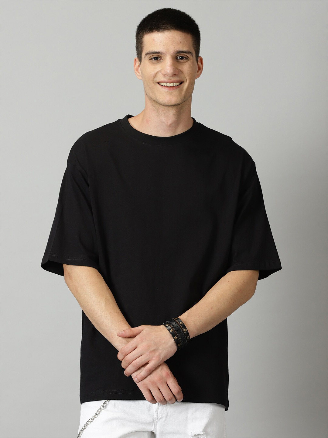 SLOWLORIS Black Oversized Round Neck T-shirt