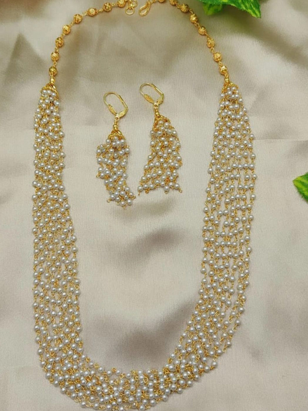 Adc fashions Gold-Plated Artificial Beaded Layered Necklace With Earrings Set