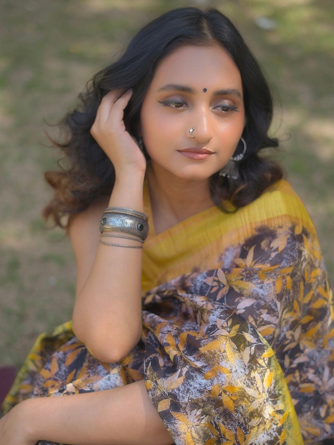 KALINI Floral Print Saree with Blouse Piece