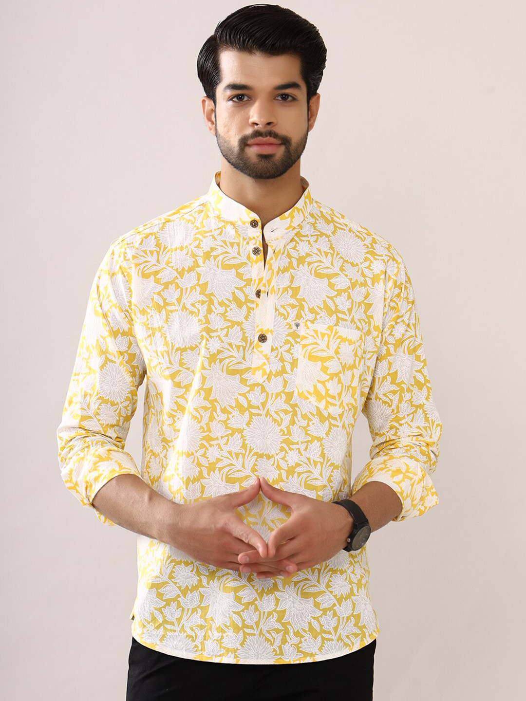 Hues Fab Mandarin Collar Floral Printed Cotton Kurta