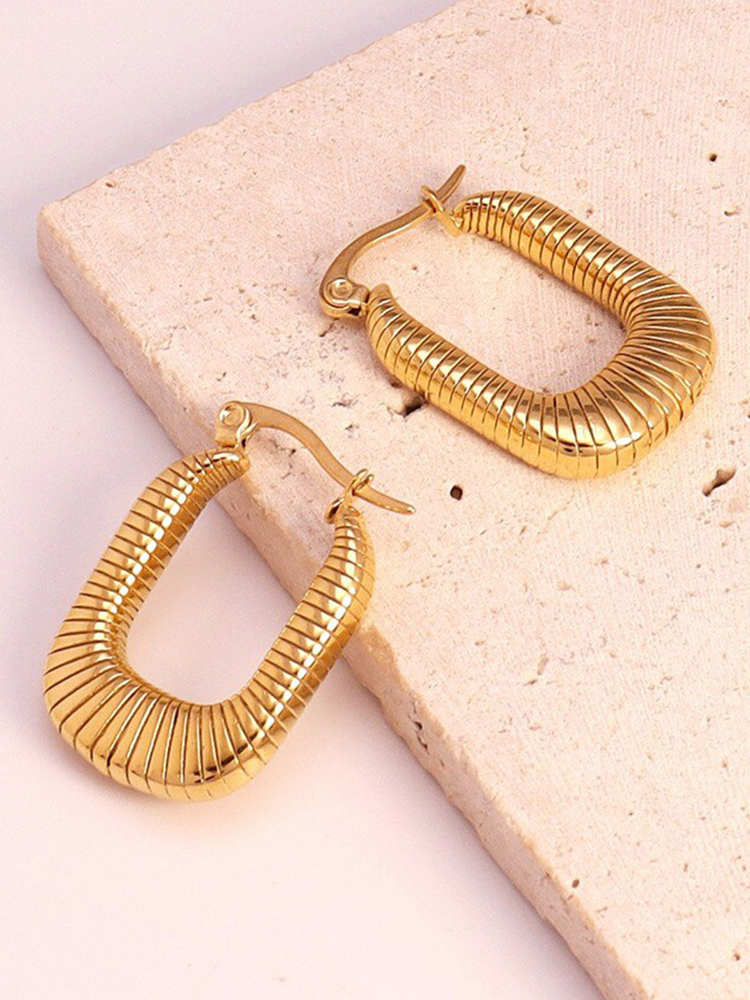 VIEN Gold-Plated Contemporary Hoop Earrings