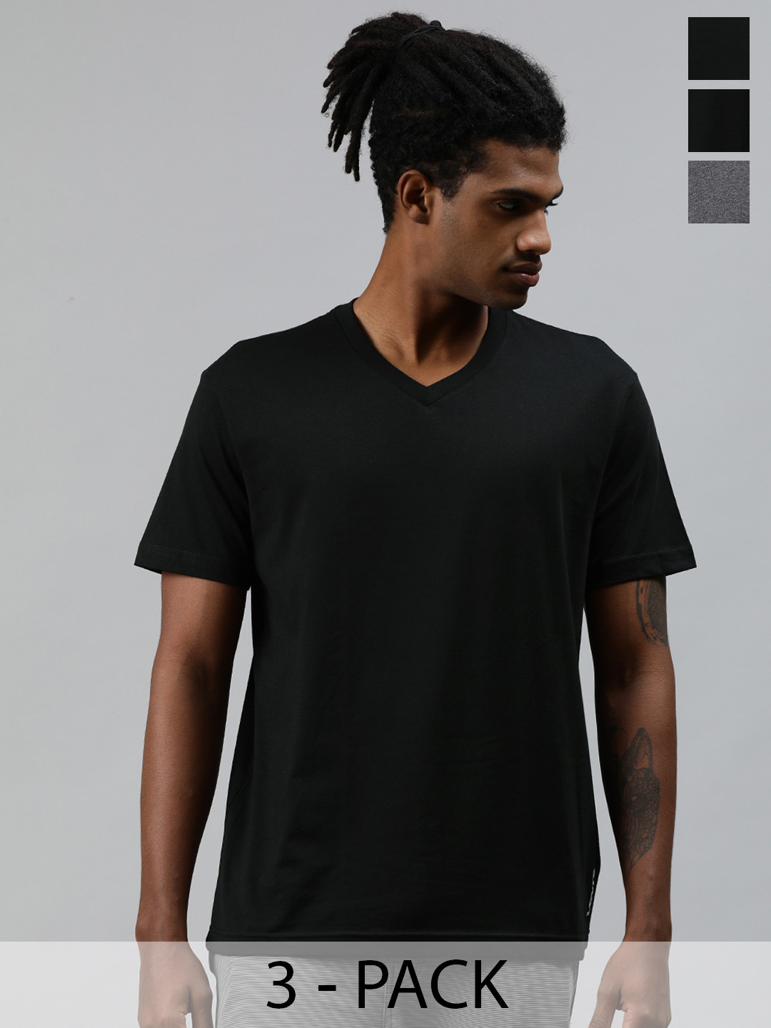 Levis Pack Of 3 V-Neck Short Sleeves Cotton T-Shirts