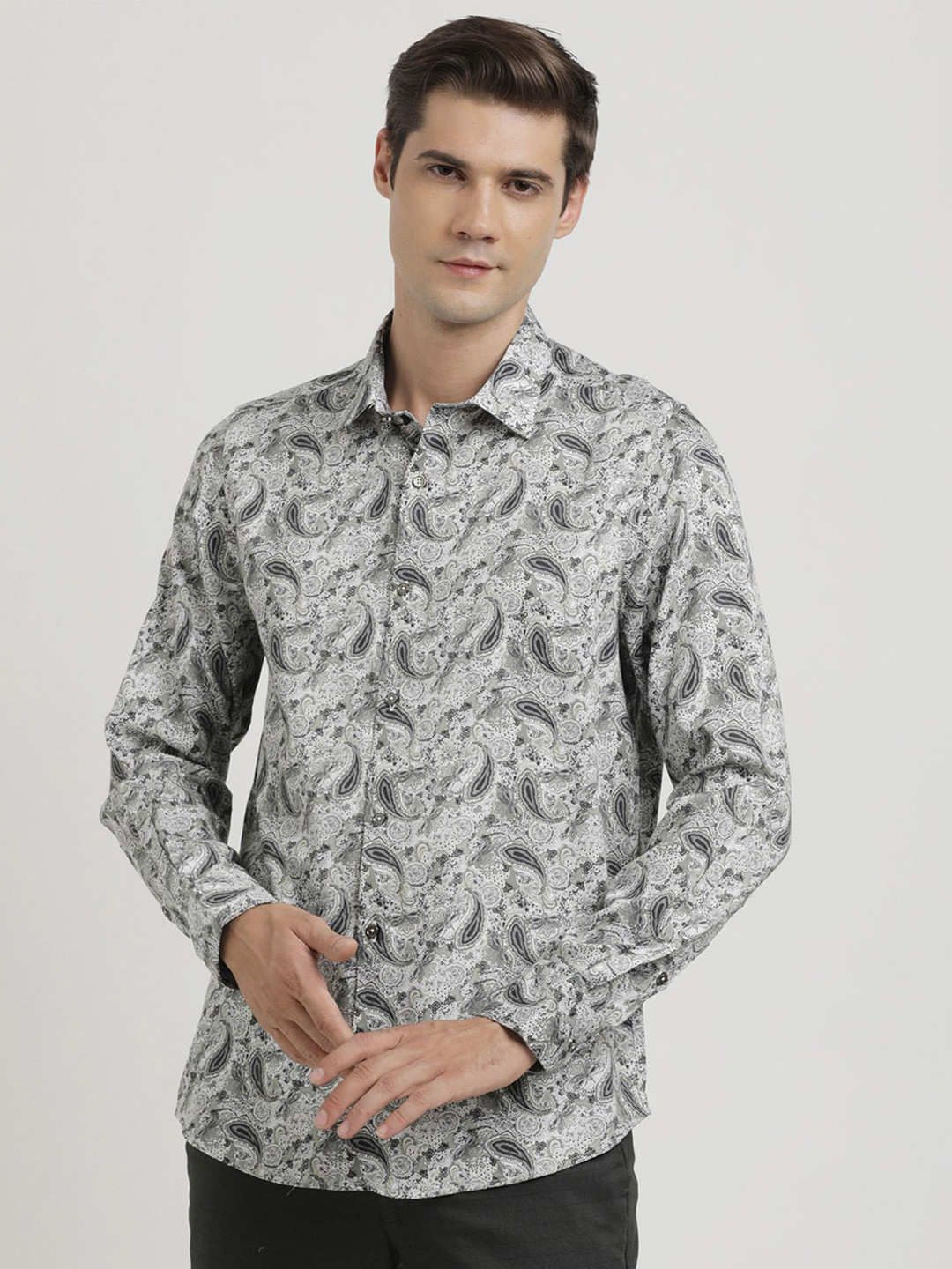 Turtle Spread Collar Long Sleeves Classic Slim Fit Floral Printed Cotton Party Shirt