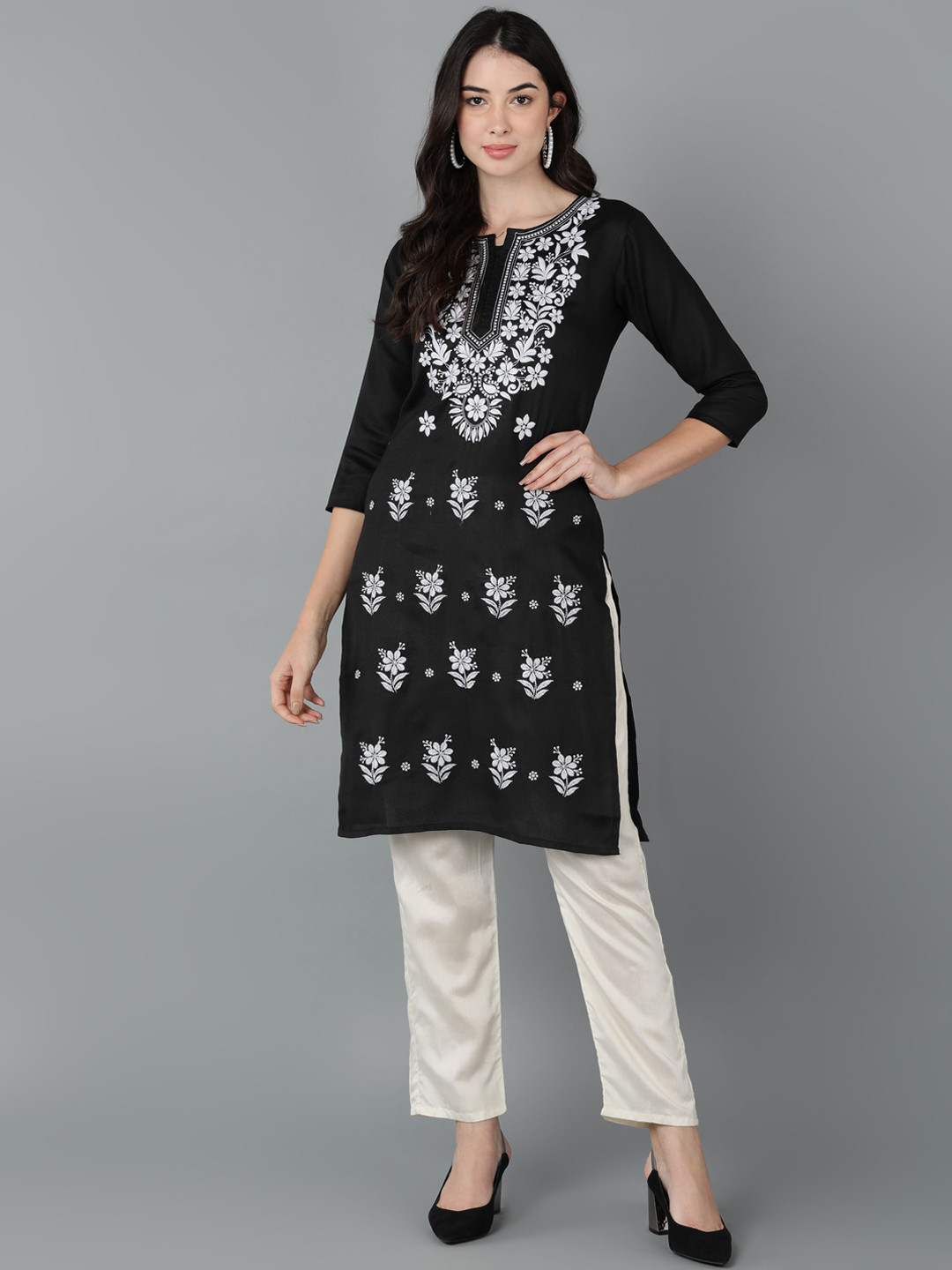 TOP N THREAD Floral Embroidered Chikankari Cotton Straight Kurta